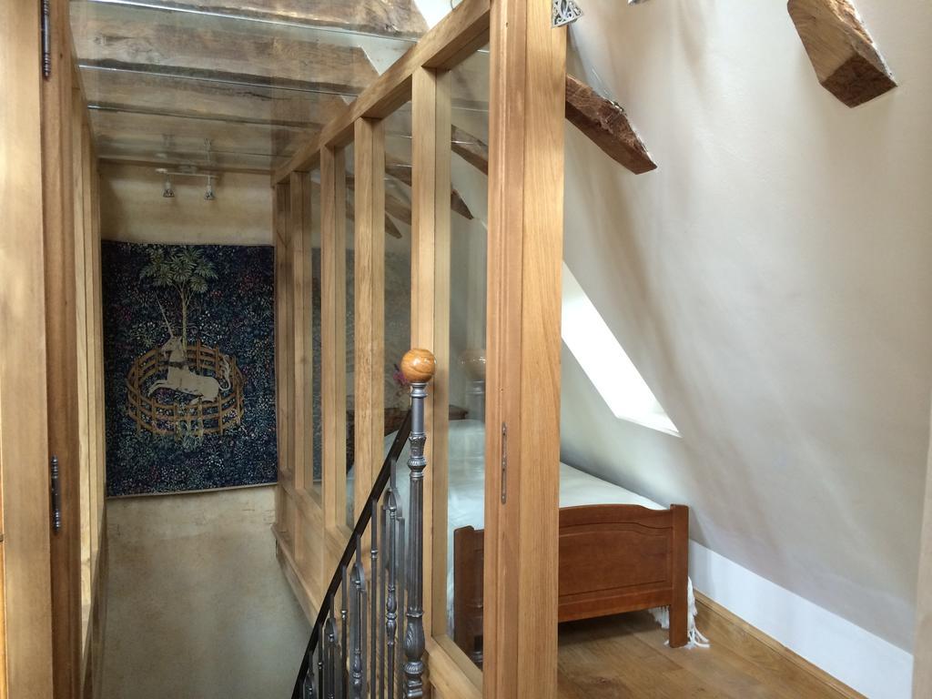 Portail Haut Bed & Breakfast Previnquieres Exterior foto